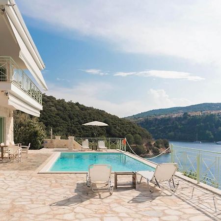 Meganisi Blue Villa Spartokhórion Zewnętrze zdjęcie